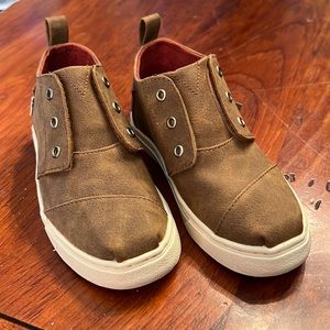 Toms Tiny Botas Cupsoles - little boys size 11